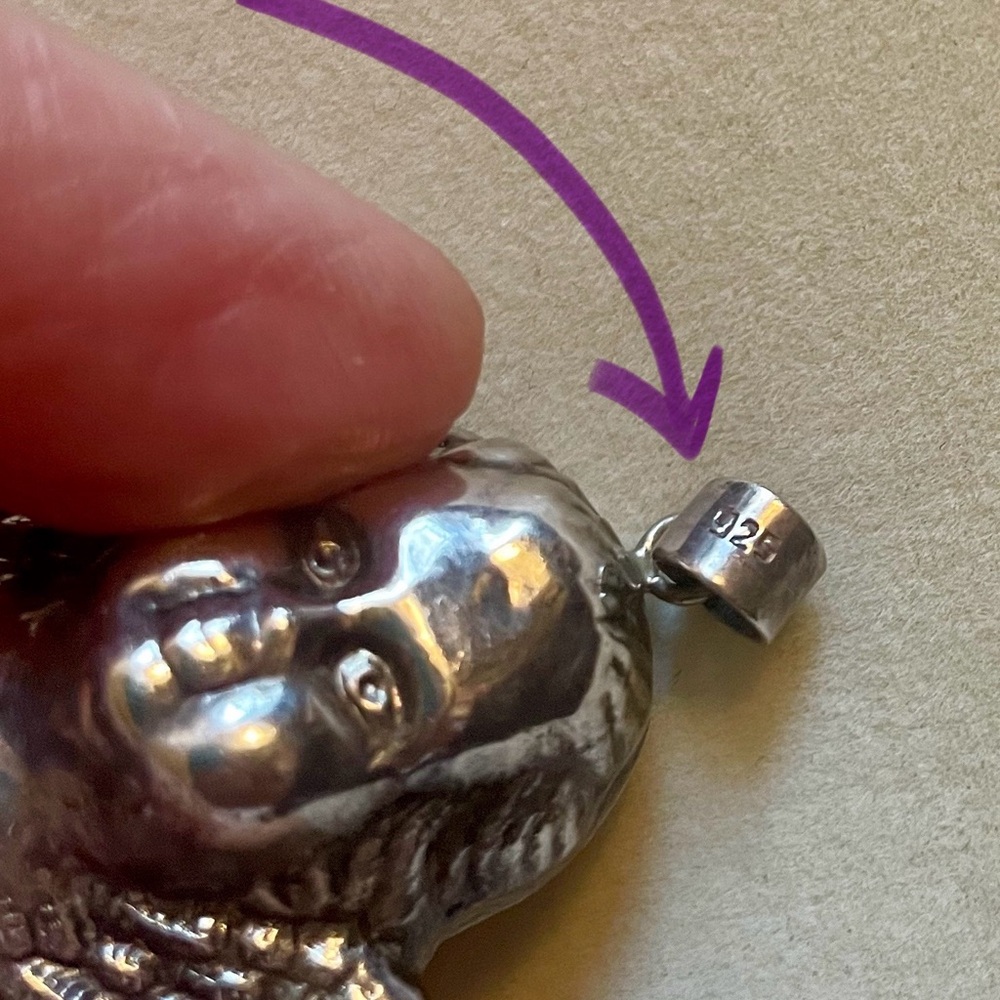 CHERUB face w/wings necklace charm - stamped 925 - intricate details - 1.5”x1.5” - Picture 4 of 6